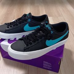 NIKE SB BLAZER LOW 新品未使用 25.5cm の画像