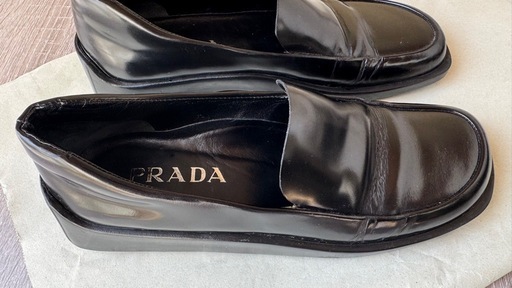 PRADA プラダ ローファー
