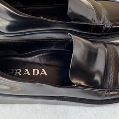 PRADA プラダ ローファーの画像