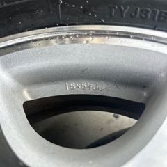 15インチ　クラウン純正　ナット付きの画像