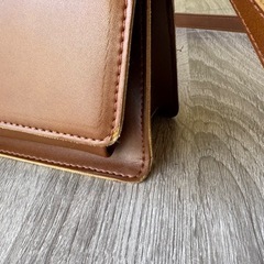 ショルダーバッグの画像