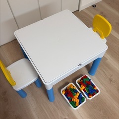 ブロックテーブル 椅子 テーブル ブロック付き おもちゃ　の画像