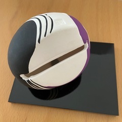 伝統的 雛人形 陶器　土鈴 おひなさま　雛飾りセット　台座付きの画像