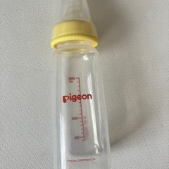 除菌液、哺乳びんの画像