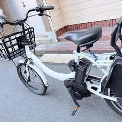 子供乗せ　ヤマハ　 電動アシスト自転車 チャイルドシート付きの画像