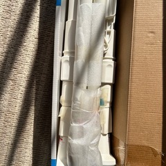 アイリスオーヤマ窓枠物干しの画像