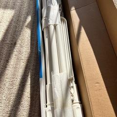 アイリスオーヤマ窓枠物干しの画像