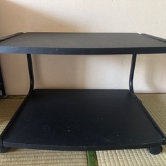 収納付チェスト、キャスター付ローテーブル　1/17までの画像