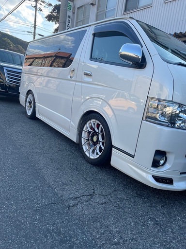 FABULOUSヴァローネスポーツ　ハイエースサイズ
   