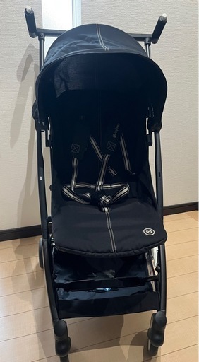 （お譲りする方が決まりました）Cybex Libell 折りたたみベビーカー　 ブラック 