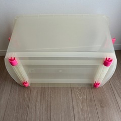 キャスター付き収納ケースの画像