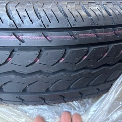 新品タイヤ、ホイール　2本　195/80/15rの画像