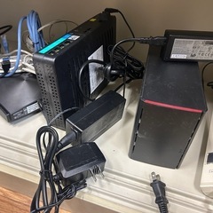 ビジネスフォンと周辺機器（ジャンク扱い）の画像