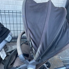 2人乗りベビーカーの画像