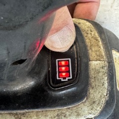 期間限定出品！！！マキタ　インパクト18V　まとめ売りバッテリー付き　の画像