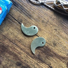 生産終了品　FTW コンプラウト 勾玉（まがたま）ペアの画像