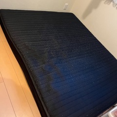 1/29(木)まで【お譲りします】マットレス クイーンサイズの画像