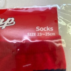 カープ坊や靴下&ペットボトルカバーの画像