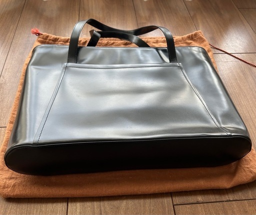 LOEWE ロエベ　レザーバッグ　新品未使用　布袋付き