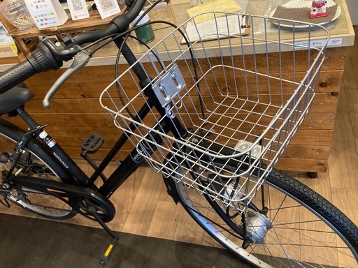 【前タイヤ新品！LEDオートライト】6段変速　26インチ自転車　マットブラック