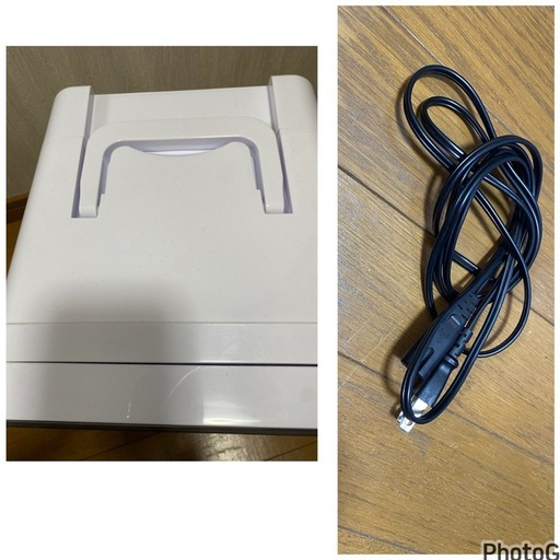 2020年製❄️EENOUR 冷温庫 10L 小型 保温・保冷用 LCD温度表示 ワンタッチ操作 温度調節可 高密度発泡ウレタン採用 ペルチェ式(0107c)