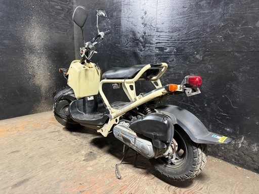 ★支払総額6.5万円★激安バイク続々入荷中！ とにかく安い！ ホンダ ズーマー クリーム AF58 おしゃれズーマー！ 4スト！ カスタムベースに♪