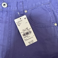 新品未使用品！earth カラーパンツ Mサイズの画像