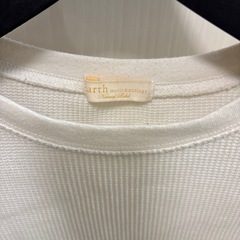 アースミュージック&エコロジー　トップス　ホワイトの画像