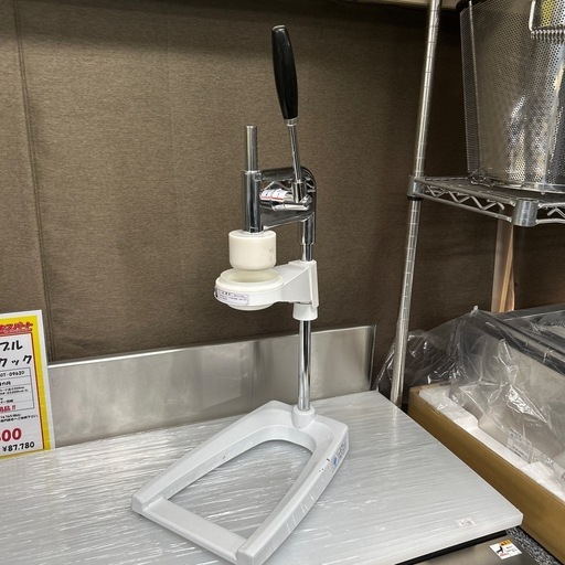 7137 中部コーポレーション ハンドル式ソフトアイス抽出機 手動式抽出