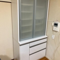 【受け渡し者決定しました】キッチンボード･食器棚･キッチン収納･収納･棚･シンプルの画像