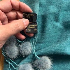 【最終お値下げ】pashmina HARDY AMIES 大判ストール　ブルー系の画像