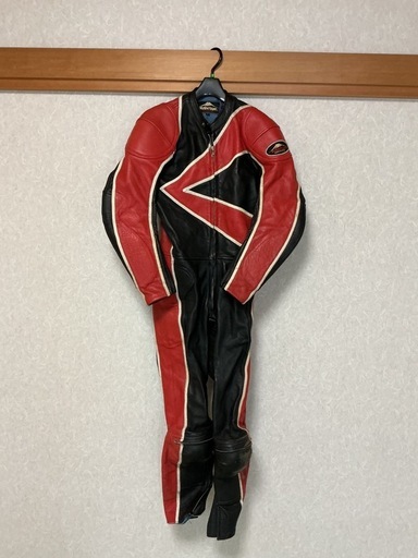 クシタニ　レーシングスーツ