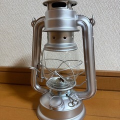 キャンプ用品中古オイルランタン