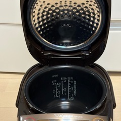 象印　IH炊飯器　5.5合炊きの画像