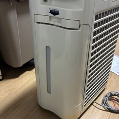 中古　 シャープ / SHARP 加湿空気清浄機【 KC-G50-W 】2018年製 加湿 空気清浄機 プラズマクラスターの画像