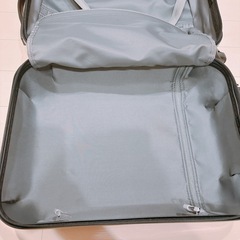 スーツケースの画像