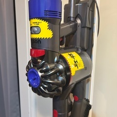✨Dyson V7✨ヘッド多数お早めに‼️の画像