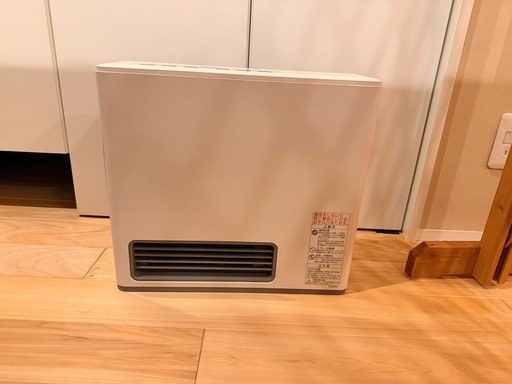 ガスファンヒーター都市ガス使用期間2ヶ月ガスホース付き