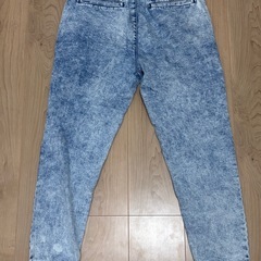 GU ジーユー ケミカル デニム ジョガー パンツ スキニー デニムの画像