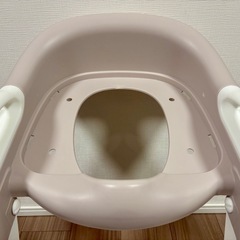 【MONO KOTO DEPT.】ステップ補助便座 ピンクグレージュの画像