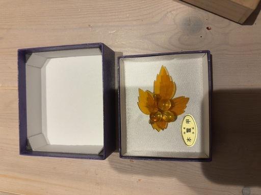 本鼈甲ブローチ (けんじ) 郡山のアクセサリー《ブローチ》の中古・古着