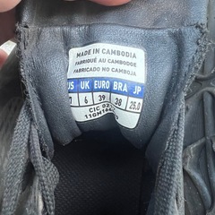 野球スパイクの画像