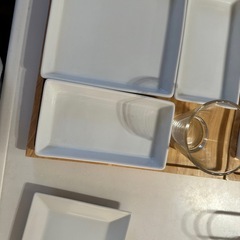 食器セット2人分の画像