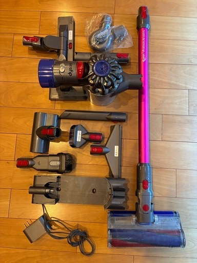 中古品 ダイソン V8