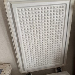 ハイアール冷凍庫 60L 2009年
の画像