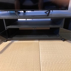 テレビ台の画像