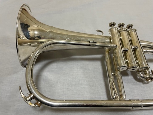 YAMAHAヤマハ YFH-731 フリューゲルホルン B♭ マウスピース付き YAMAHAヤマハ YFH-731 フリューゲルホルン B♭ マウスピース付き