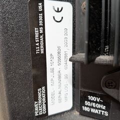 PEAVEY IMPULSE 1012P 中古ペア動作品　音出し確認後お渡し致します。取りに来てくれる方の画像
