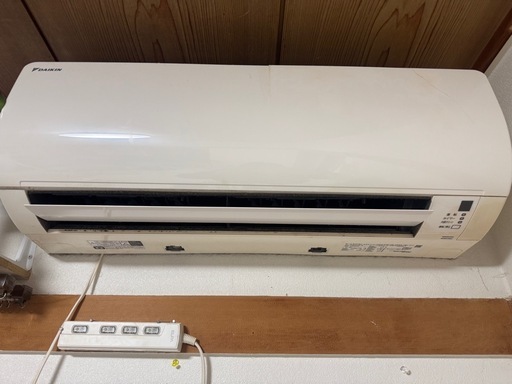 エアコン1 (ひかち) 若林の季節、空調家電《エアコン》の中古あげます