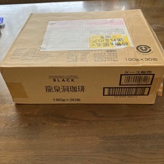 週末値下げ中！龍泉洞ブラック缶コーヒー　29缶の画像